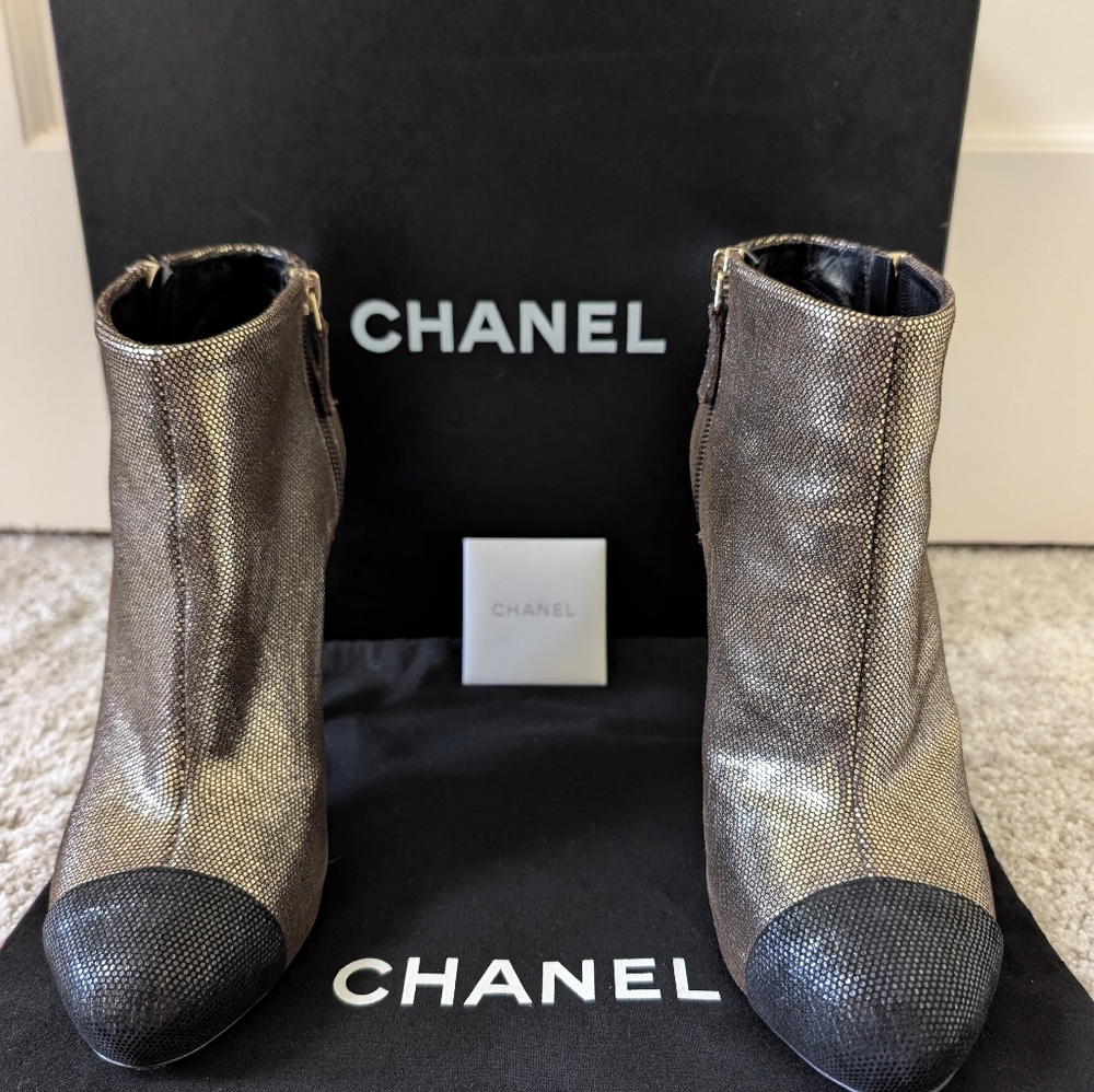 Chanel Gold and Black Metallic Ankle Boots - Size 37 EUC